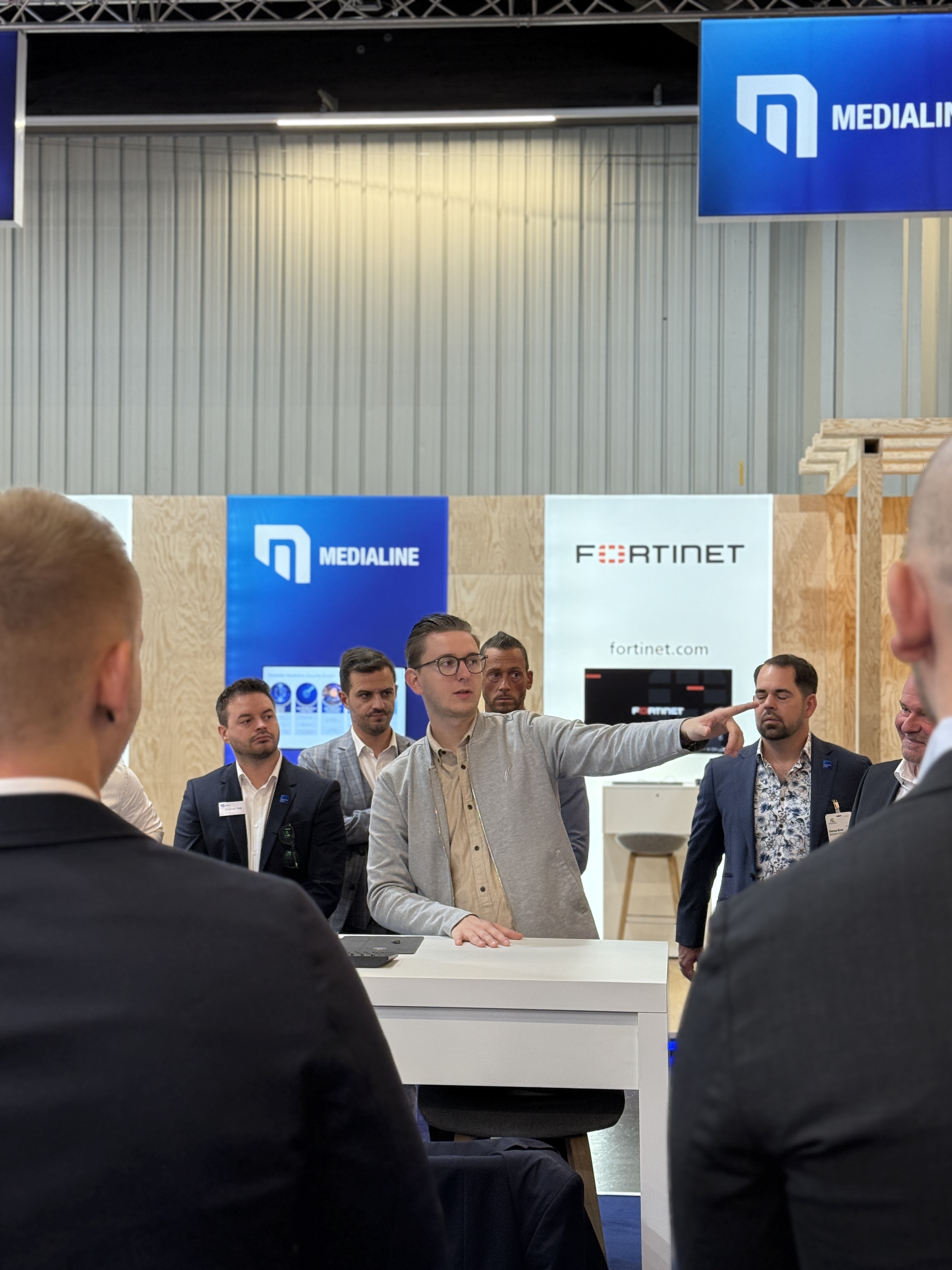 20251007_061834540_iOS