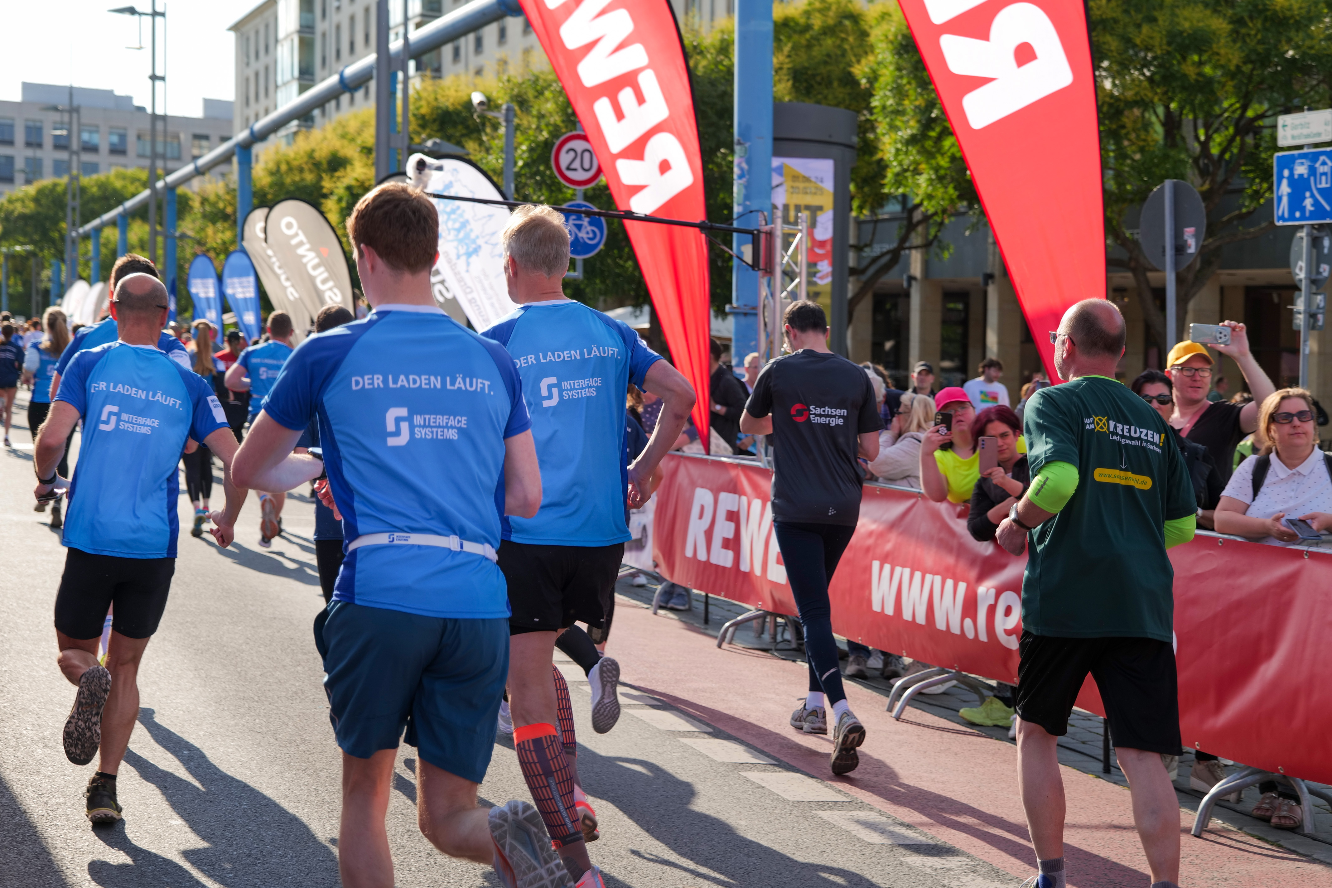 interface systems als Startwellen-Partner der REWE Team Challenge 2025! 